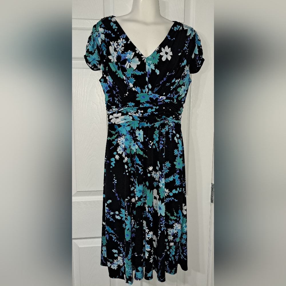 Sandra Darren Floral Dress 12